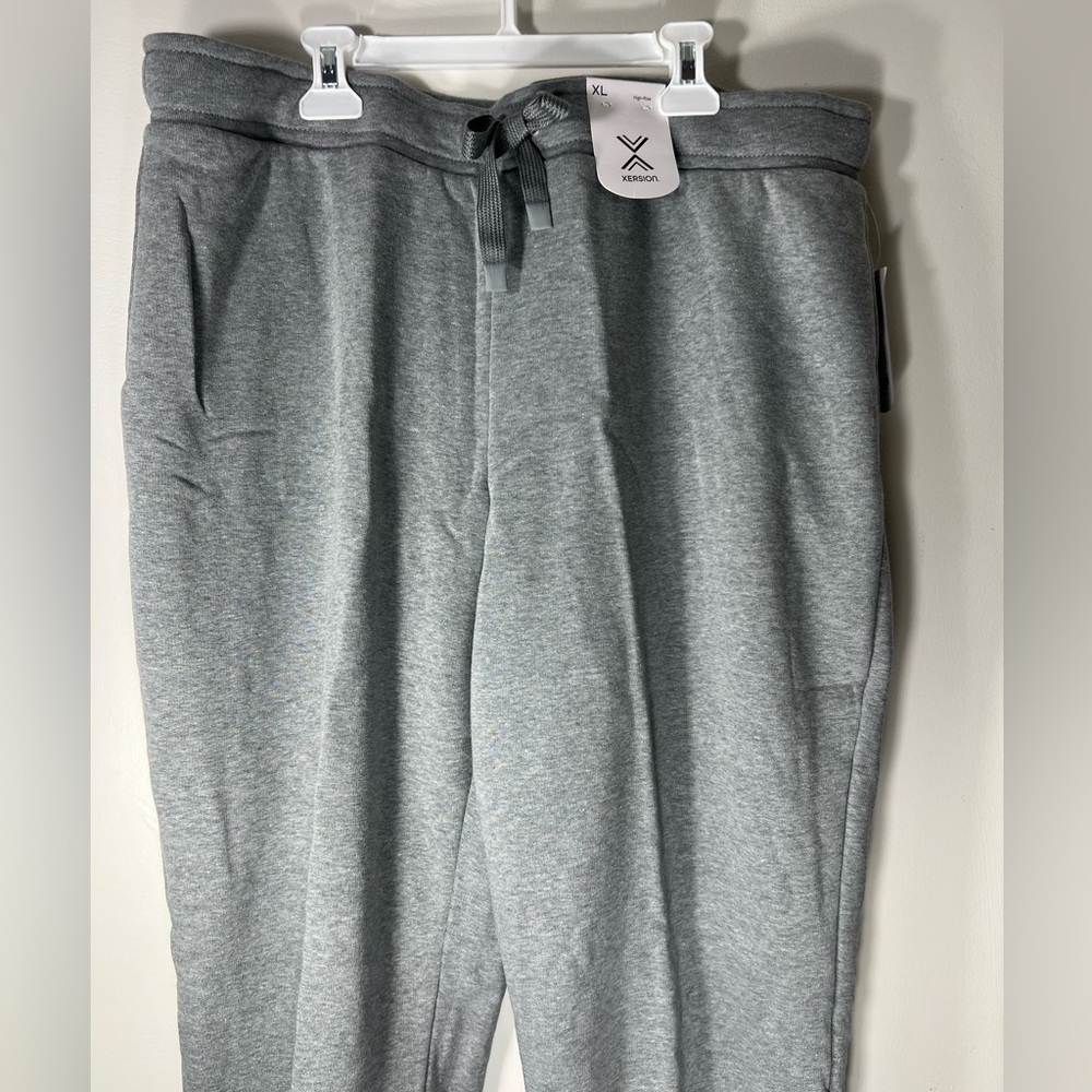 Xersion fleece sweatpant, adjustable waist with 2 side pockets, regular size XL